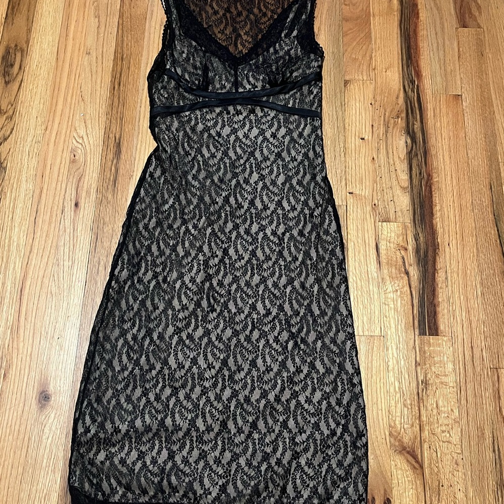 Express Vintage Black Lace Overlay Midi Dress Size 3/4 90s Goth Romantic - Picture 2 of 5